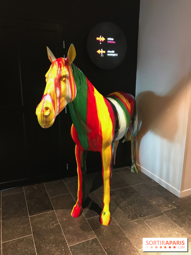 Le CitizenM dévoile CloudM, son Skybar