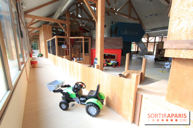 La Ferme et la salle de jeux au Villages Nature