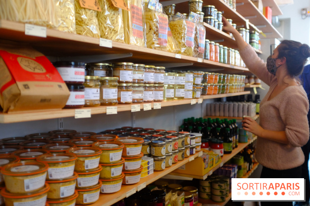 Superfrais, la nouvelle supérette-comptoir du 20e à Paris