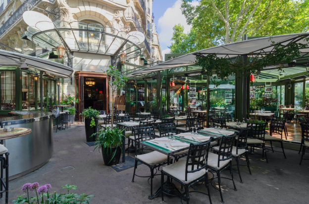 Paris litt&eacute;raire et artistique : Les restaurants et caf&eacute;s mythiques, les adresses historiques