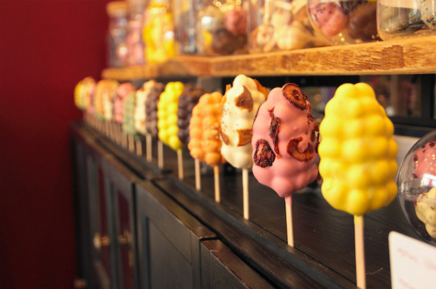 Bûche de Noël 2018 by la Mutinerie Chocolaterie