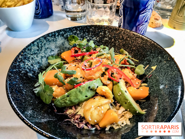 Le River Café, la péniche terrasse-restaurant se renouvelle