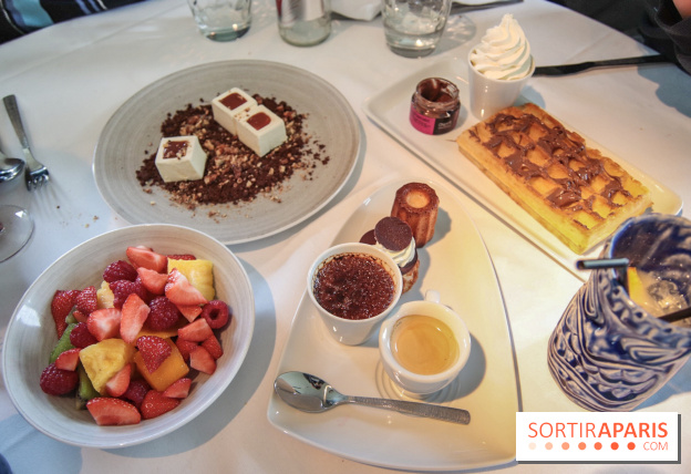 Le River Café, la péniche terrasse-restaurant se renouvelle