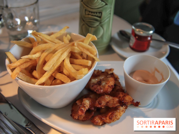 Le River Café, la péniche terrasse-restaurant se renouvelle