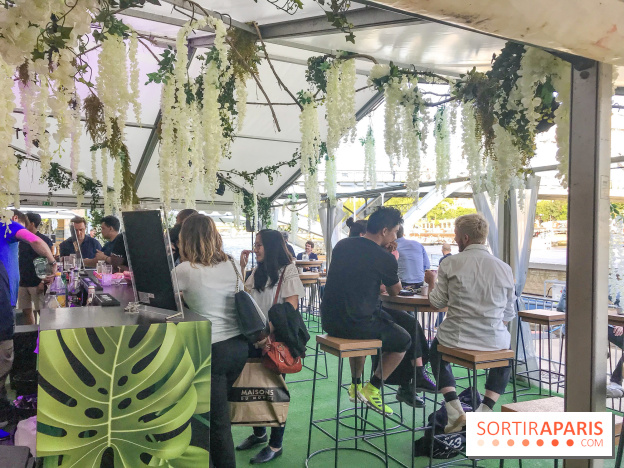 La Guinguette Sohso face à la Tour Eiffel