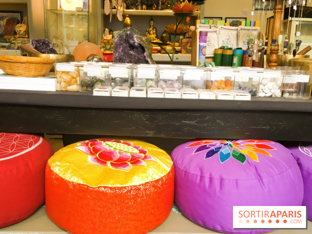 Arc en Ciel : la boutique et galerie d'art ésotérique du 11ème