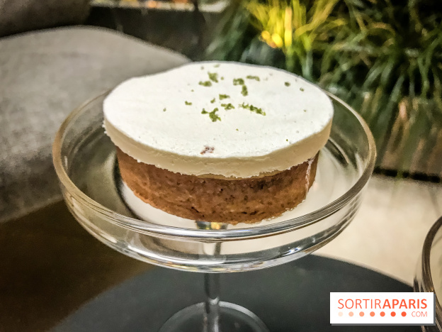 Tea-time Hotel Duo by Kevin Lacote