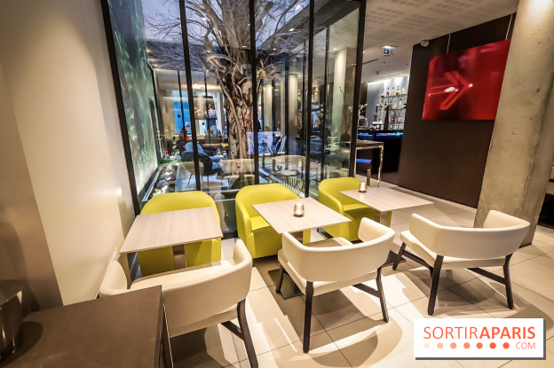 Tea-time Hotel Duo by Kevin Lacote