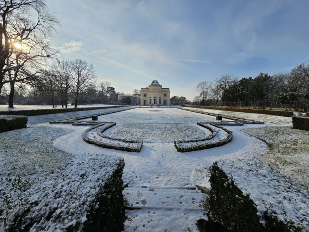 Noël 2024 au Château de Bagatelle : des visites théâtralisées et exclusives dans le pavillon royal