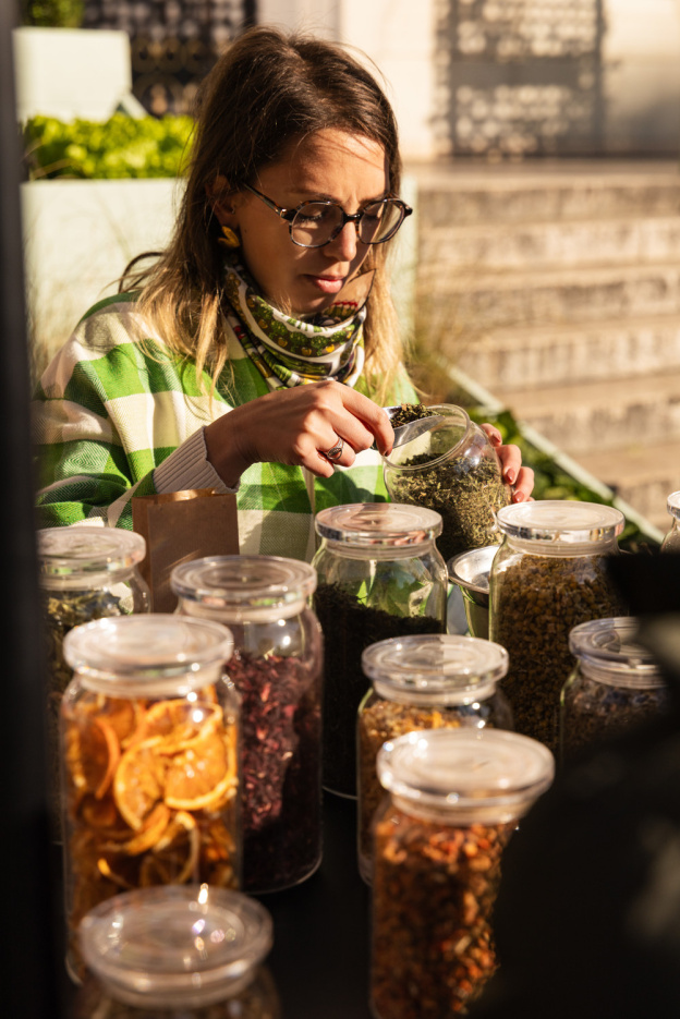 Insolite : Longchamp installe un potager éphémère sur le parvis de l'Opéra Garnier