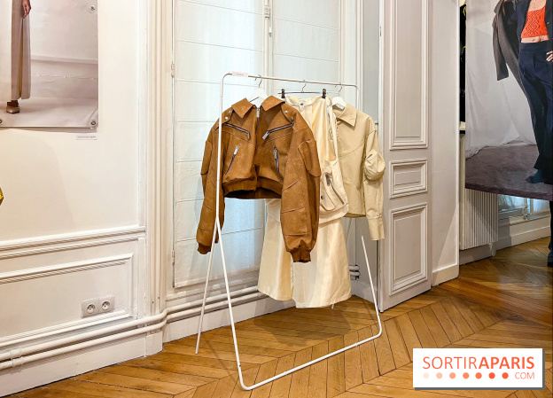 Paris Fashion Week 2023 : une exposition mode gratuite dans un appartement haussmannien à Paris