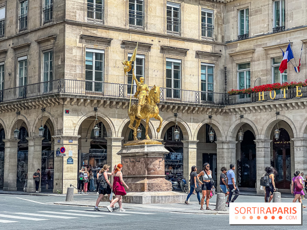 visuel Paris visuel  - Rue de Rivoli - statue Jeanne d'Arc - Place des Pyramides