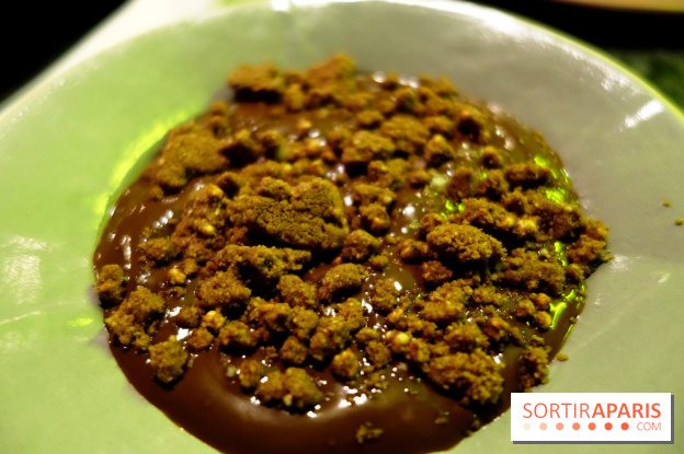 Poussin aux Batignolles à Paris, les photos