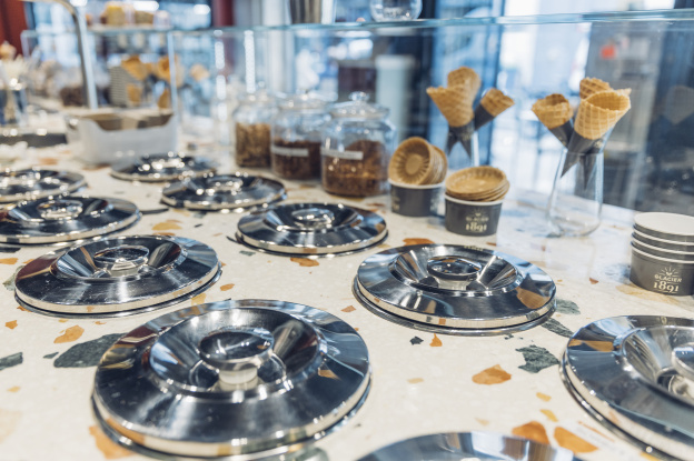 Glacier 1891, le nouveau glacier artisanal du Faubourg Poissonière