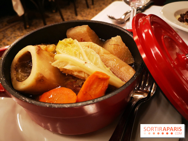 Batifol - Restaurant Paris 10 - Traditionnel pot au feu à l’os à moelle