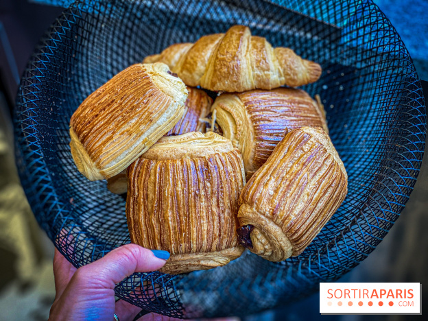 La Boulangerie - Pâtisserie Gâteaux d'Emotions de Philippe Conticini Paris 16e - pain au chocolat