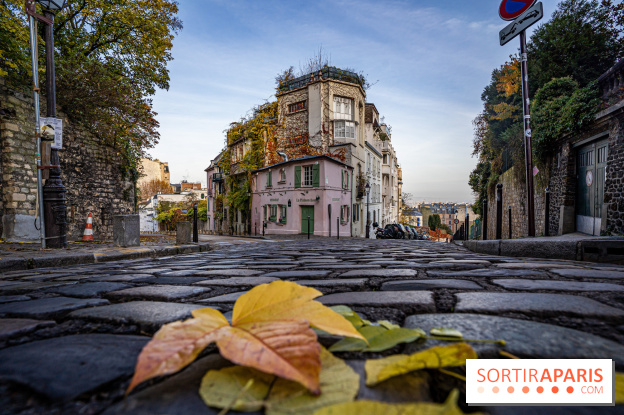 Visuel Paris Montmartre automne - maison rose