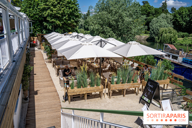 La plage et le brunch EffetMer de la Maison Louveciennes 