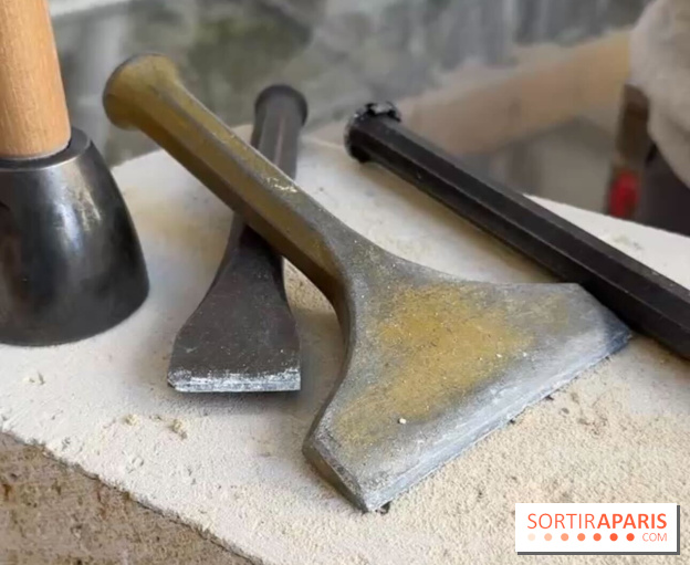 Reconstruction de la flèche et taille de pierre à la Basilique Saint-Denis, notre interview