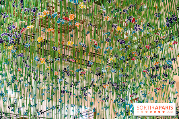 Les fleurs de Thebe Magugu au Bon Marché