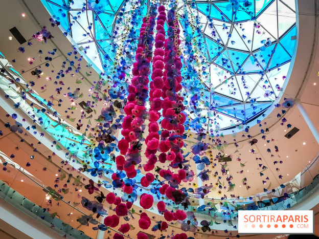 Les bouteilles à la mer, l'exposition poétique et florale autour de la pollution à Beaugrenelle