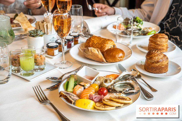 Photos : le Brunch royal du café de la Paix