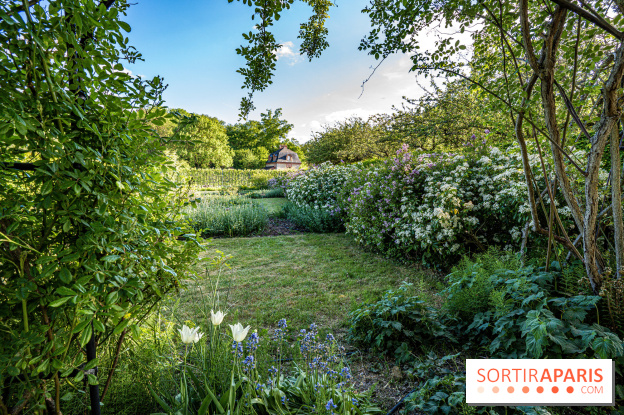 Le Château de Breteuil, ses jardins remarquables et contes de Perrault 