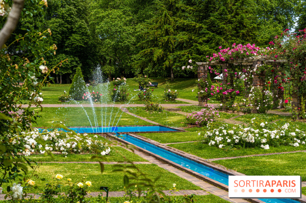 La Roseraie du Parc Lebaudy sur l'Ile de Puteaux