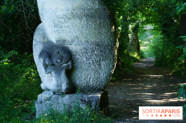 Le jardin de sculptures de la Dhyus, un lieu insolite en Île-de-France