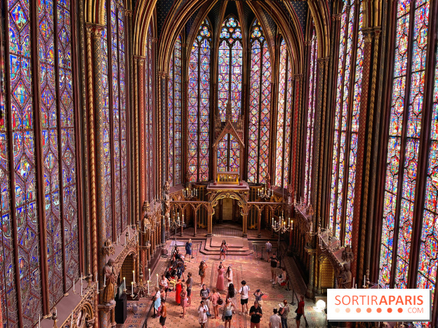La Sainte-Chapelle et ses 1113 vitraux, un véritable joyau gothique à Paris