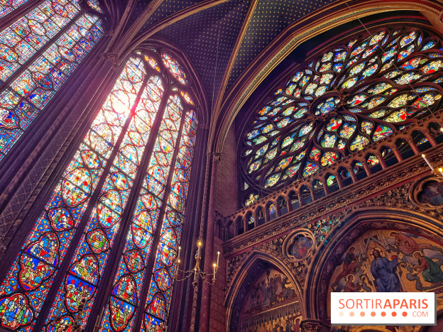 La Sainte-Chapelle et ses 1113 vitraux, un véritable joyau gothique à Paris