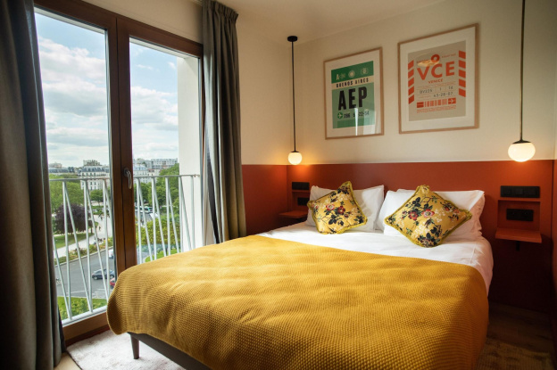 The People Belleville, l'auberge de jeunesse branchée avec rooftop, dans le 11e arrondissement