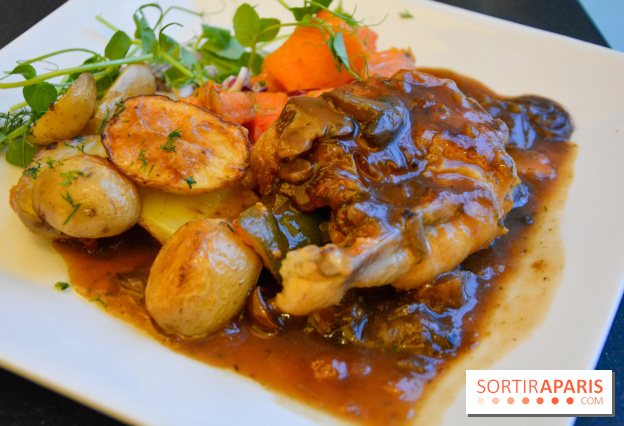 Les Îlots de Chaillot, le resto abordable avec vue sur la Tour Eiffel !