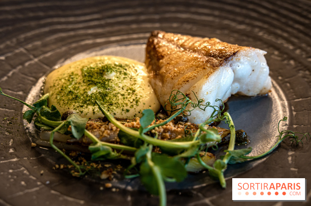 Sphère restaurant Paris 8e -queue de lotte rôtie - poireaux crayon -espuma beurre noisette