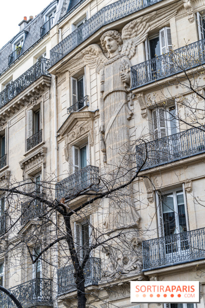 La plus grande cariatide de Paris