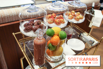 Butterfly Pâtisserie de Matthieu Carlin à l'Hôtel de Crillon - Charriot de Madeleines (1)