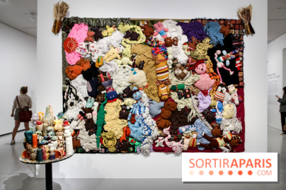 Mike Kelley à la Bourse de Commerce