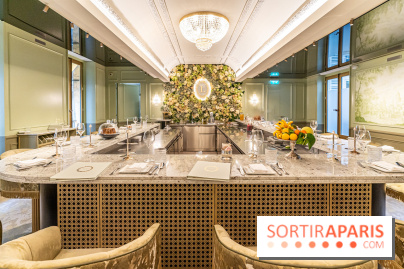 Le tea time du Bar à desserts de Ladurée Champs-Elysées -  A7C2193