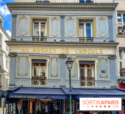 Au Rocher de Cancale, le restaurant historique à la façade bleue rue Montorgueil