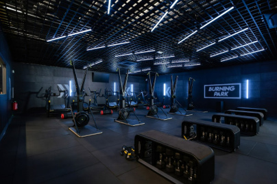 Fitness Park lance son cours spécial Hyrox dans ses Burning Park