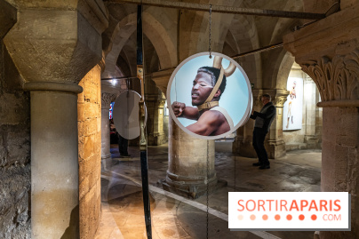 La Trêve la Basilique Saint-Denis, l'exposition costumes et photos de Sophie Comtet Kouyaté en mode jeux Olympique en Grèce Antique