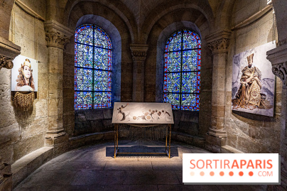 La Trêve la Basilique Saint-Denis, l'exposition costumes et photos de Sophie Comtet Kouyaté en mode jeux Olympique en Grèce Antique - A7C0586 HDR