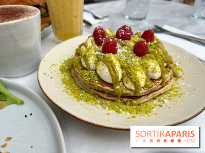 Oma - All Day Food - Pancakes pistache framboise