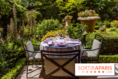 La terrasse jardin Summer de la Bauhinia au Shangri-La Paris