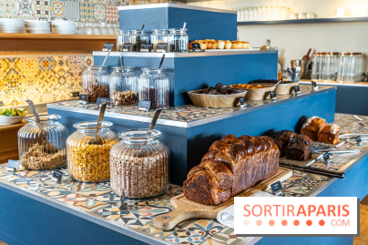 Le Brunch à volonté du belvédère au Domaine de la Corniche dans les Yvelines - photos -  brioche et cakes
