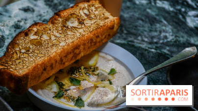 Comestibles comptoir gourmand et terrasse confidentielle par Paul Pairet à l'Hôtel de Crillon