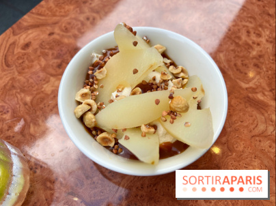 Restaurant Dame - Poire pochée, caramel, noisettes