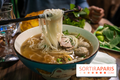 Pho Bom, le restaurant vietnamien, temple du pho et des nouilles Paris 13e -  pho bò đặc biệt