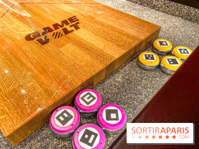 Pucks, l'enseigne de shuffleboard à Poissonnière - IMG 4428