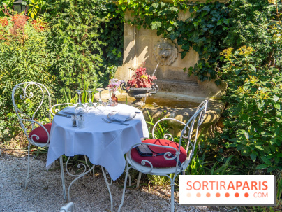 Terrasse de l'Hôtel Particulier, le jardin verdoyant au cœur de Montmartre - photo - A7C06375 HDR